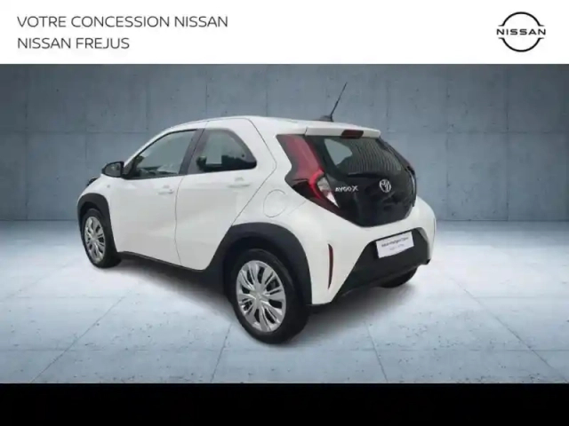 Toyota Aygo X 1.0 vvt-i 72ch dynamic my24 — photo 7