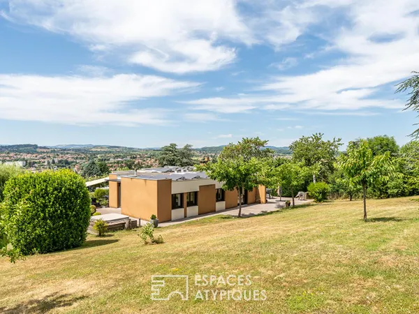 Maison d'architecte entièrement rénovée avec vue panoramique