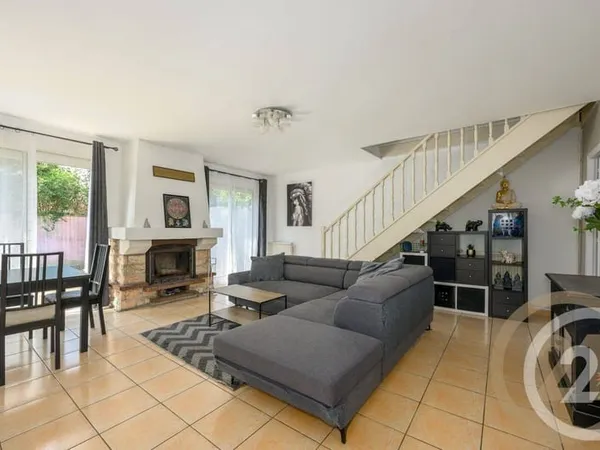 Maison 5 pièces 94 m²