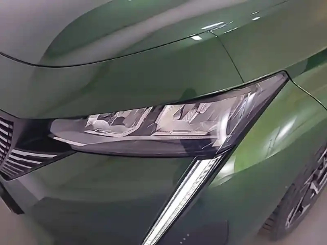 Peugeot 308 puretech 130ch s&amp;s eat8 — photo 19