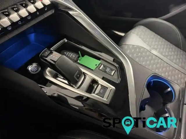 Peugeot 3008 1.2 puretech 130ch s&amp;s roadtrip eat8 — photo 14