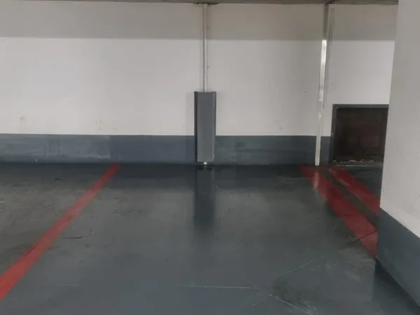 Stationnement Location Issy-les-Moulineaux  15m² 85€