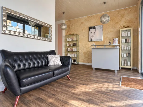 Local commercial de plain pied - Cave