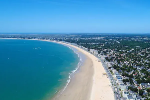 La Baule - emplacement exceptionnel pour cet appartement face mer de 100 m2