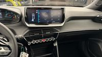 Peugeot 2008 1.2 Hybrid 145ch Style e-DCS6 — photo 29