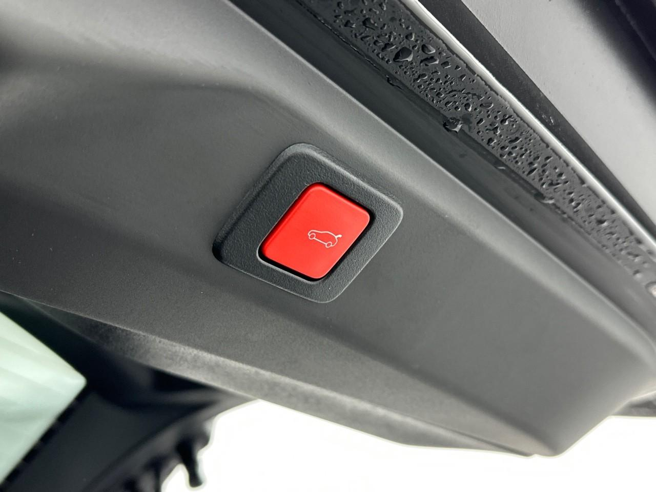 Peugeot 3008 hybrid 145 e-dcs6 gt — photo 39