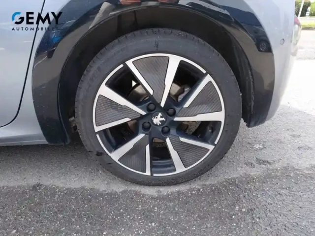 Peugeot 208 electrique 50 kwh 136ch — photo 11