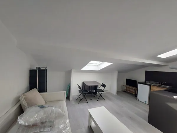 Appartement Saint Jean D Angely 1 pièce(s) 14.20 m2