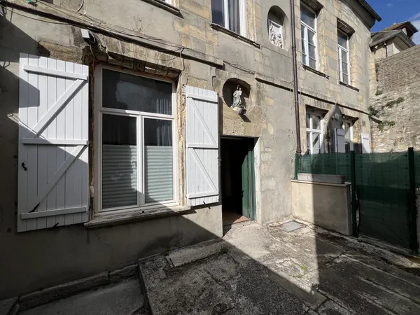 Studio de charme Coeur historique de Senlis Idéal inves