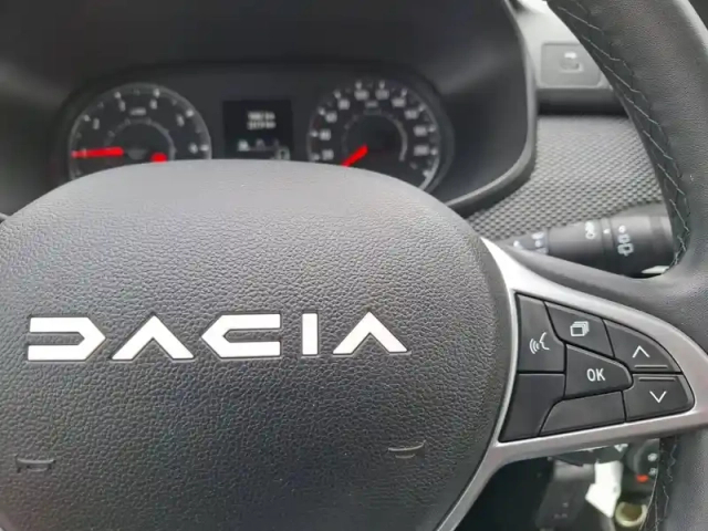 Dacia Sandero eco-g 100 gsr2 — photo 46