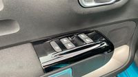 Citroen C3 1.2 PureTech 83ch S&S Shine Pack 123g — photo 13