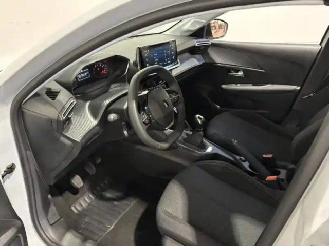 Peugeot 208 1.2 100ch s&amp;s style — photo 7