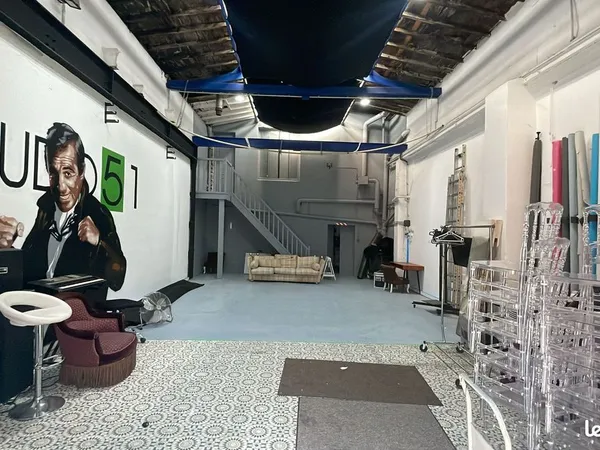 Hangar / Local d'activité 140 m² - Gentilly, limite Paris 14e