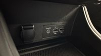 Renault Captur 1.3 TCe 140ch Intens EDC — photo 30