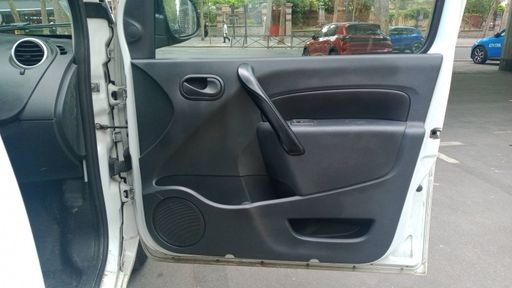 Renault Kangoo Express 1.5 dCi 75 - Grand Confort – 2019 – 119576 km – Diesel – Boîte Manuelle — photo 26