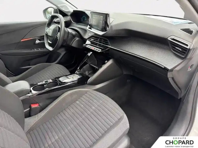 Peugeot 208 electrique 50 kwh 136ch — photo 51