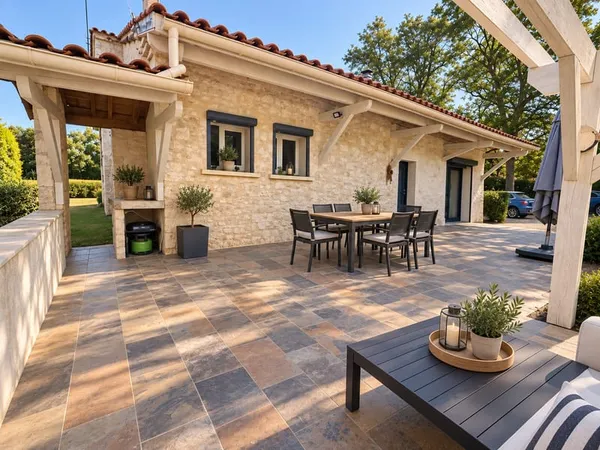 Maison en pierres RENOVEE sur 145 m2 hab, campagne