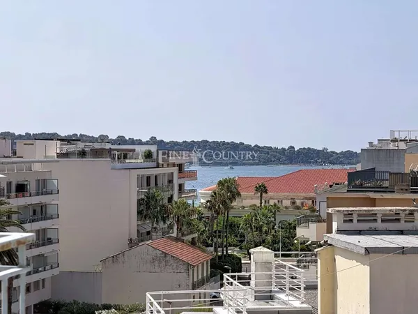 Appartement 5 pièces 156 m²