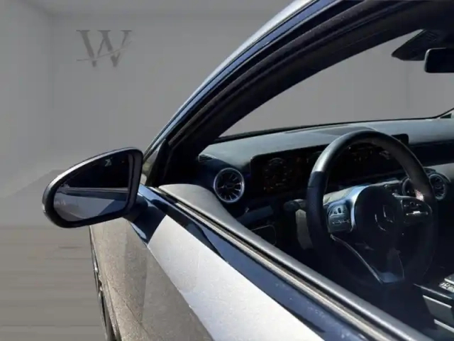 Mercedes Classe A 200 d amg line — photo 11