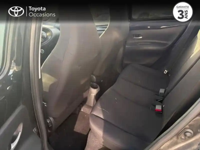 Toyota Aygo X 1.0 vvt-i 72ch dynamic — photo 12