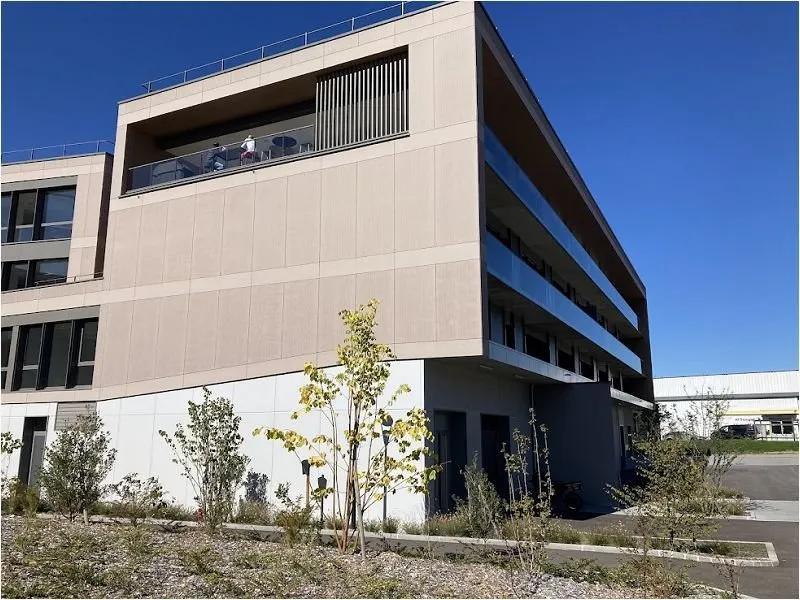Photo 2