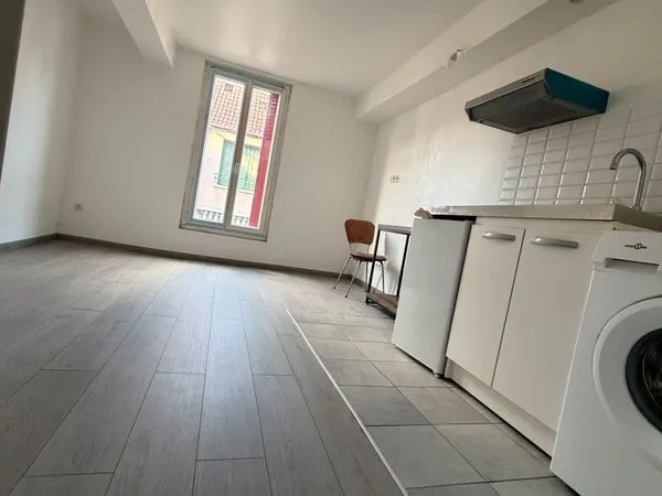 Appartement t1 Sens centre