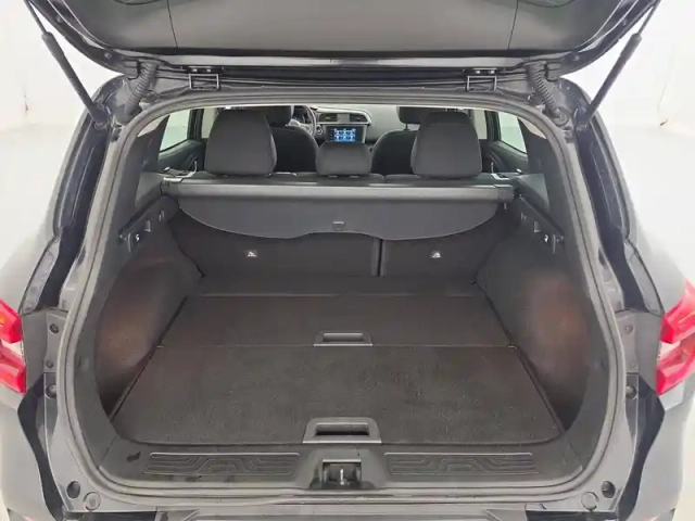 Renault Kadjar tce 140 fap edc — photo 200
