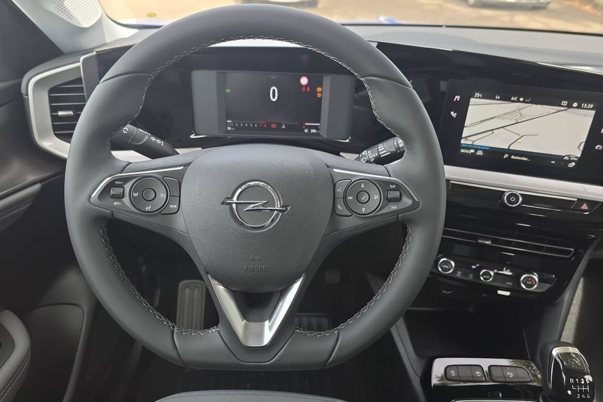Opel Mokka — photo 14