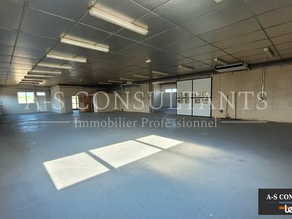 LOCAL D'ACTIVITE 770 m² THORRENC