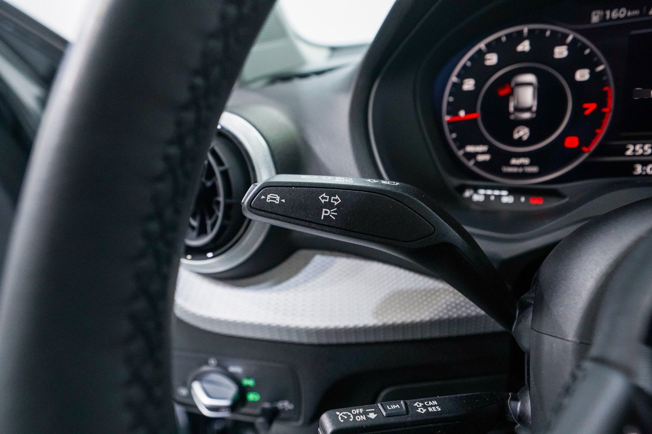 Audi Q2 — photo 22