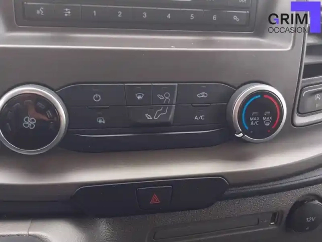 Ford Transit custom fourgon 280 l1h1 2.0 ecoblue 130 bva — photo 9