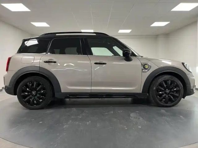 Mini Countryman cooper se 125ch + 95ch edition premium plus all4 bva6 — photo 3