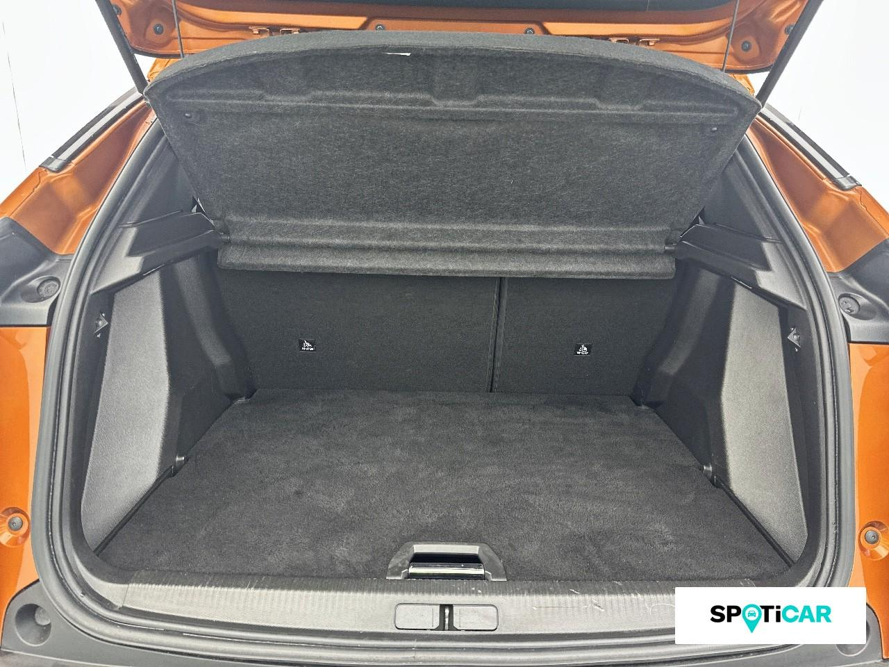 Peugeot 2008 1.2 puretech 100ch s&s allure — photo 6