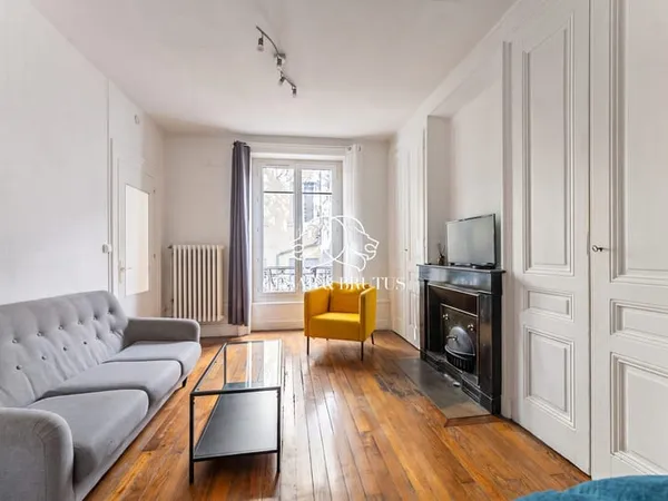 Appartement T1 meublé 31,76 m² adresse prisée du 6e arrondiss