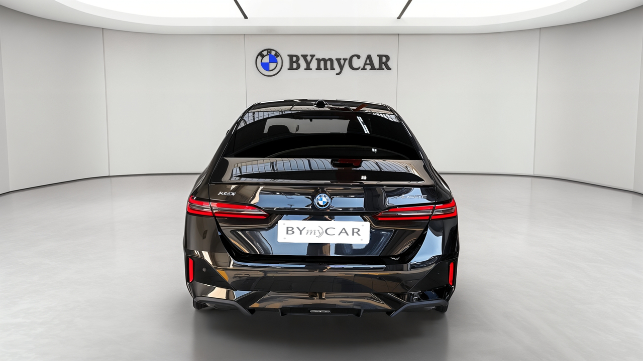 BMW 550e xDrive PHEV 489 ch BVA8 — photo 4