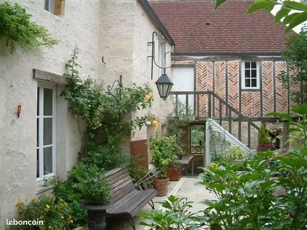 Loue Studio meublé
