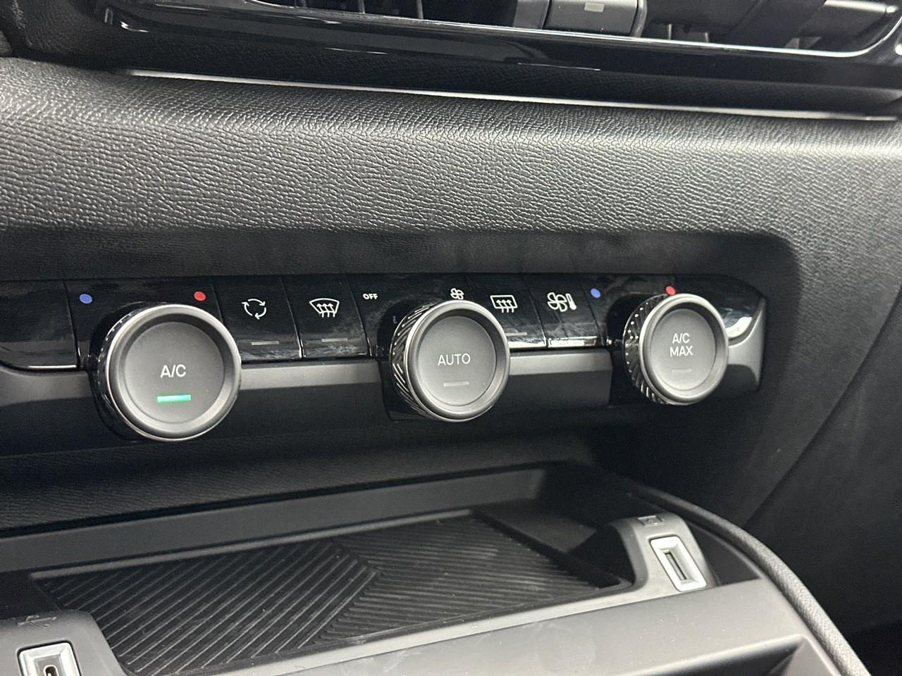 Citroën C4 X hybride 145 ch e-dcs6 you — photo 27