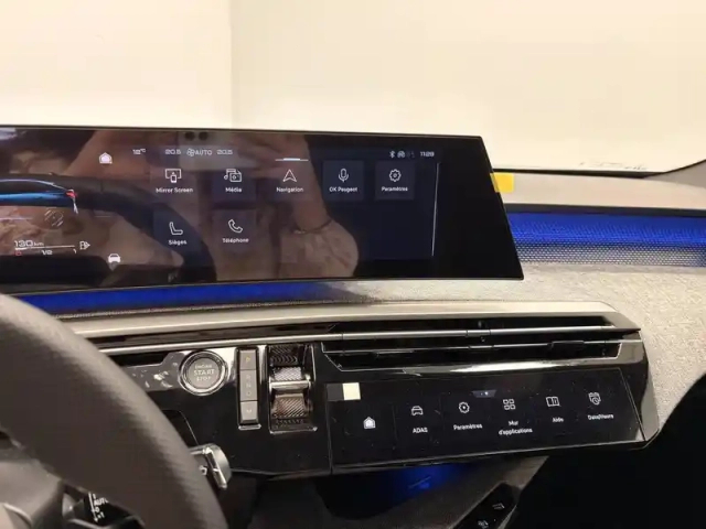 Peugeot 3008 hybrid 145 e-dcs6 — photo 124