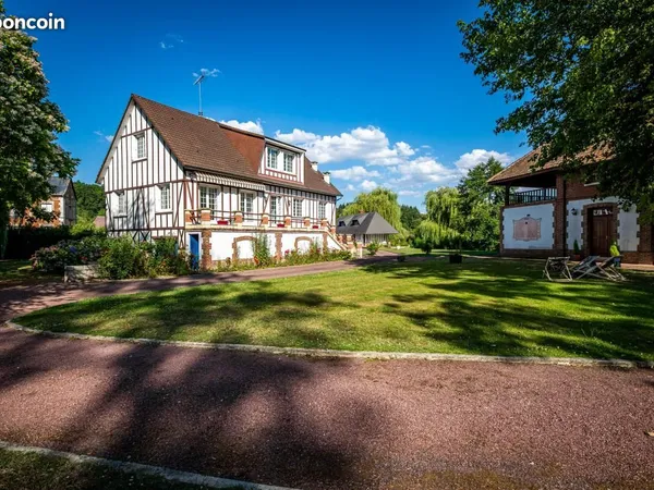 À 30 min de Deauville et Honfleur - Le Moulin du Claireau- Domaine de plusieurs hectares - Rivière -