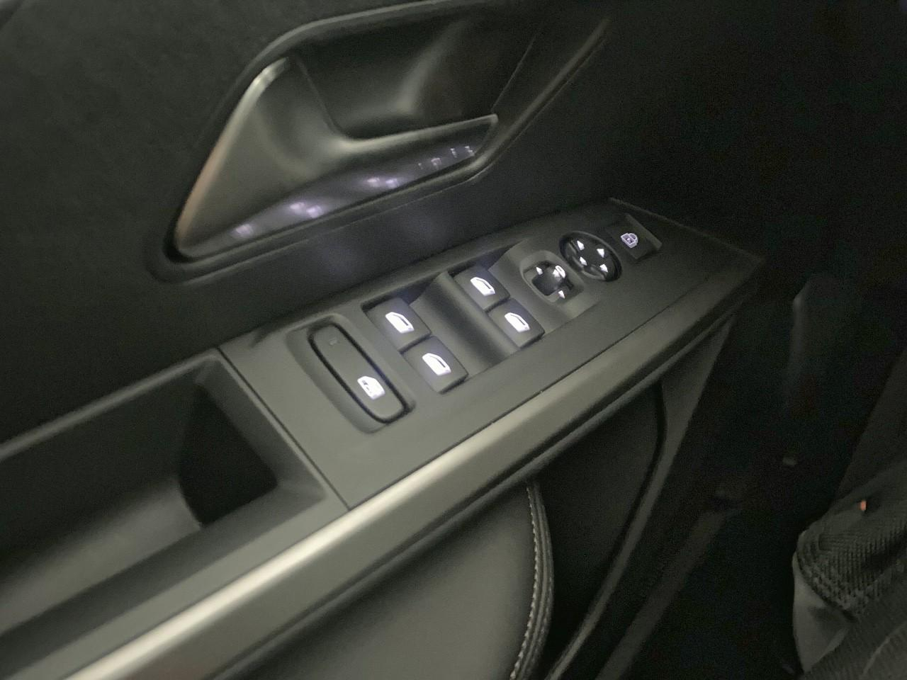 Peugeot 3008 hybrid 145 e-dcs6 allure — photo 20