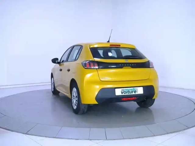 Peugeot 208 puretech 75 s&amp;s bvm5 — photo 81