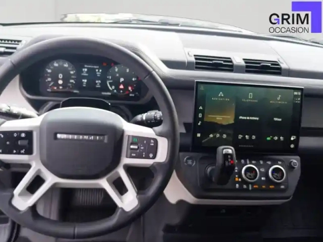 Land Rover Defender 90 d200 mhev bva8 hardtop — photo 5