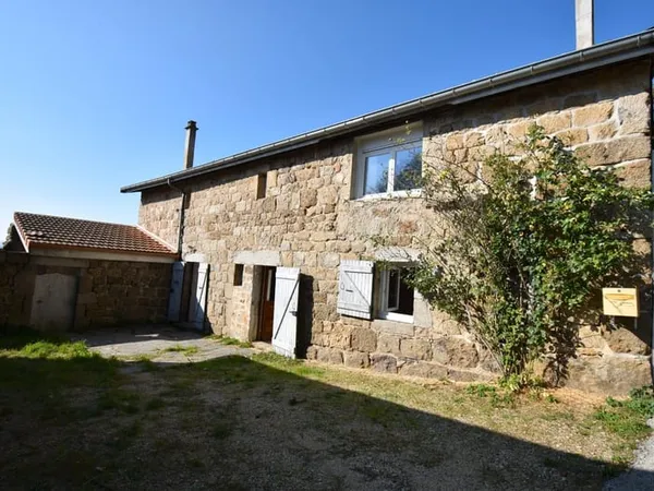 Maison en pierre avec jardin SAINT JEAN ROURE (07)