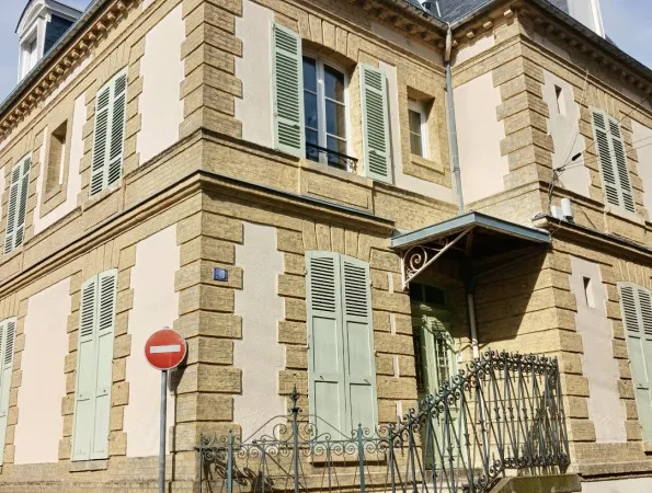 Studio 1 pièce 12 m²