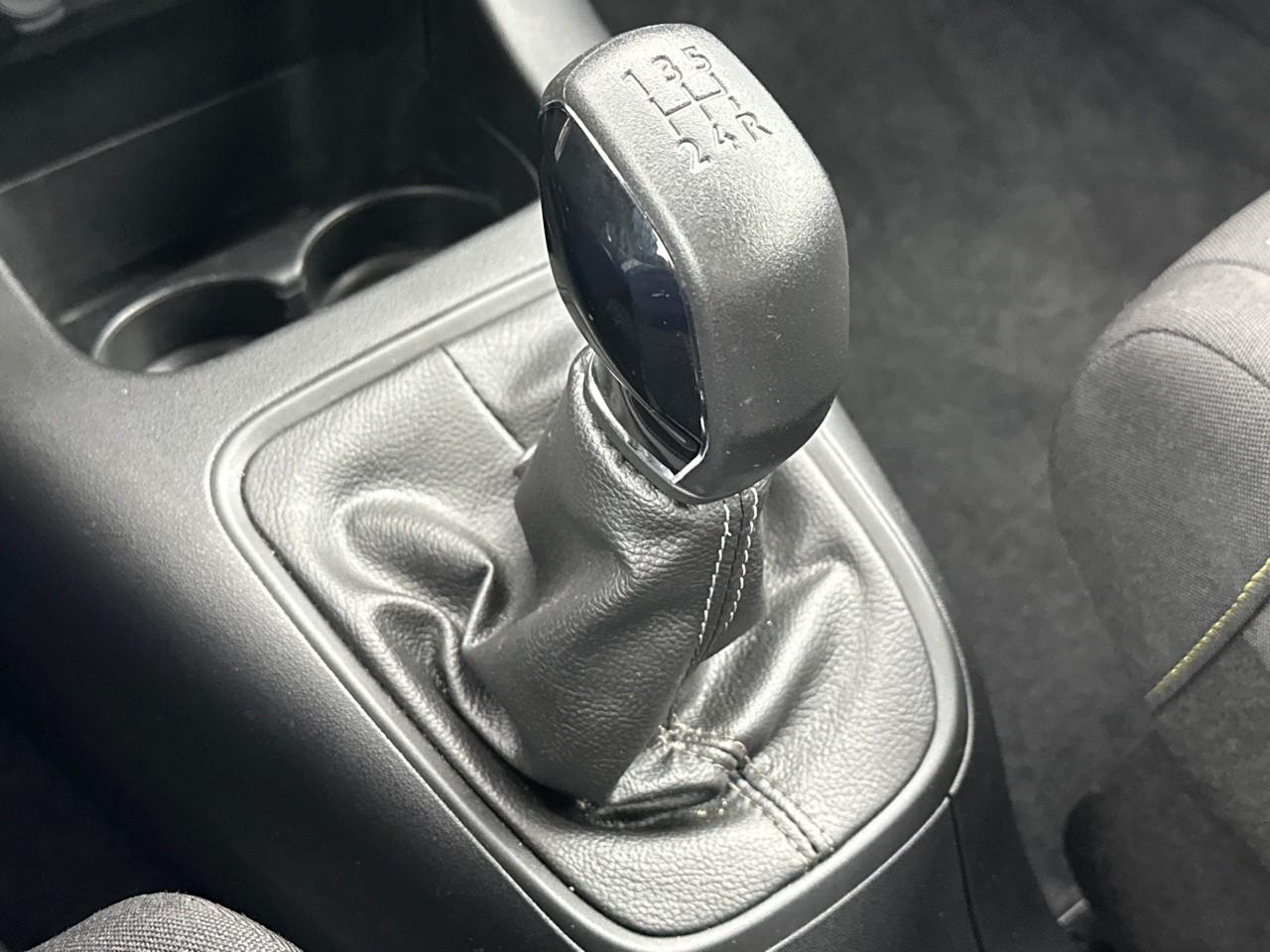 Citroën C3 puretech 83 ch bvm5 plus — photo 28