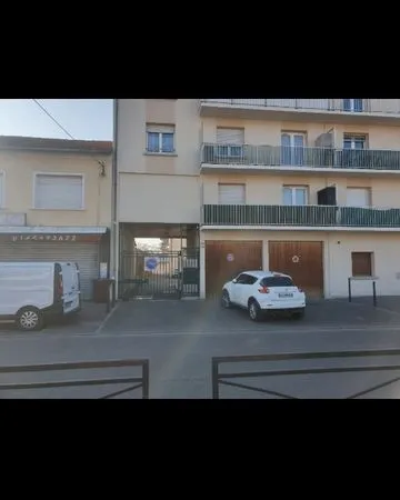 À vendre : lot de 3 box fermés - Montfermeil et Le Raincy