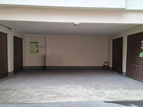 Parking 12 m² Paris