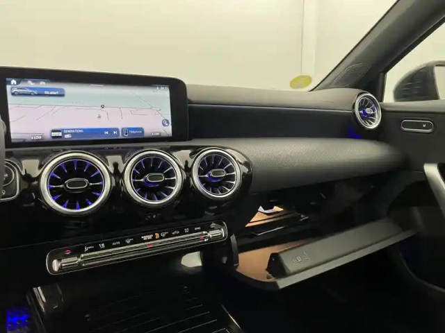 Mercedes Classe A 200 d — photo 26