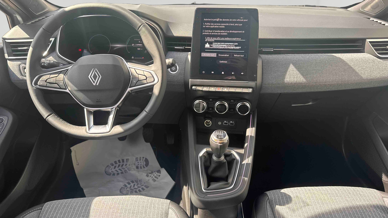 Renault Clio TCe 90 ch GSR2 — photo 9