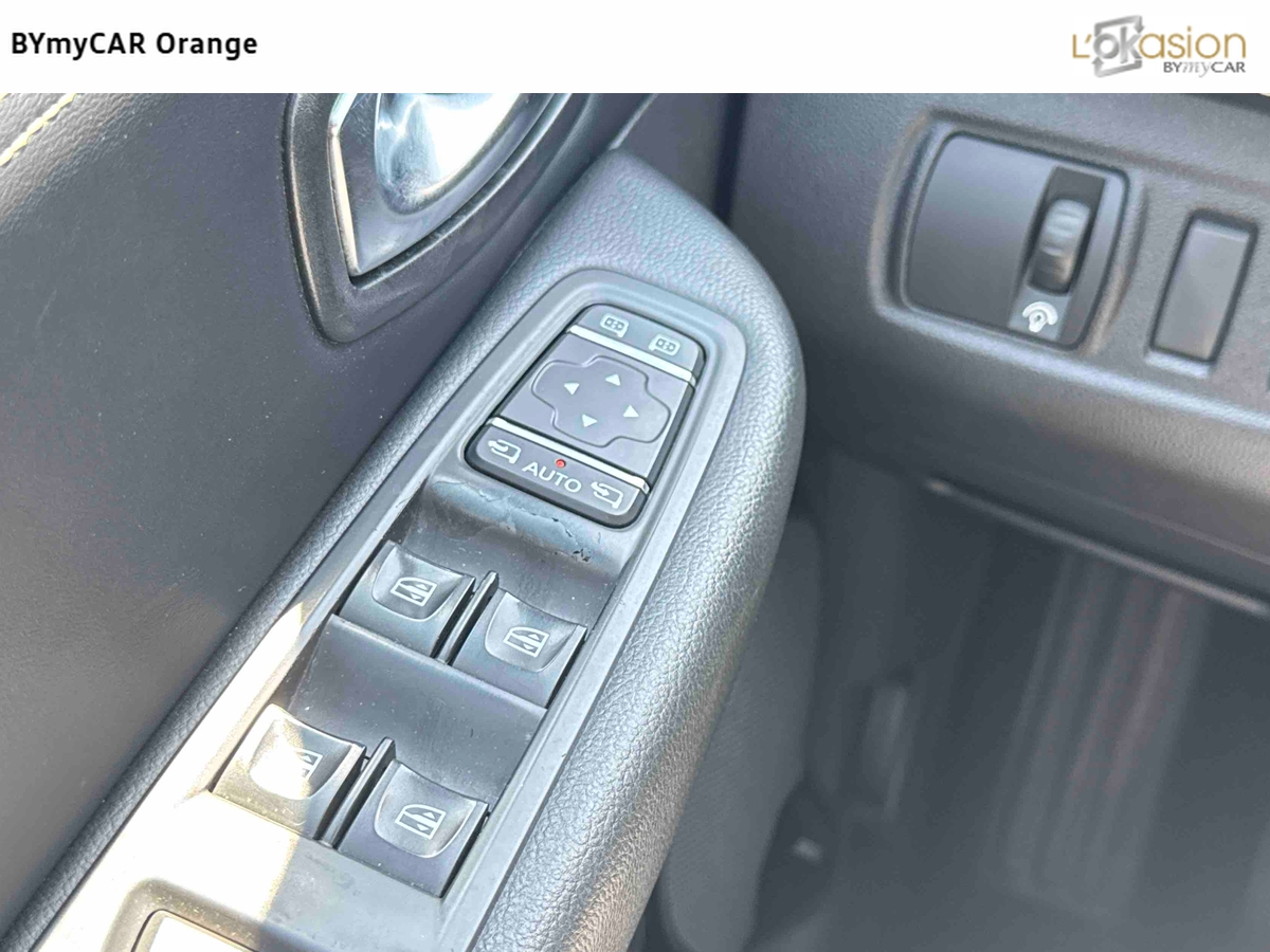 Renault Clio TCe 120 Energy EDC — photo 27